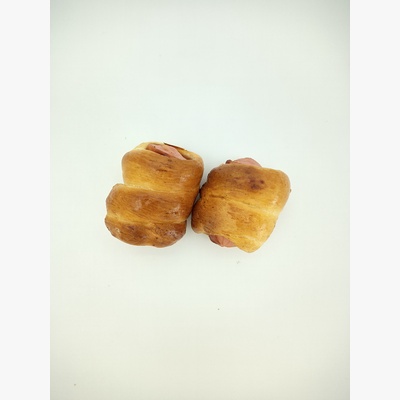 Мини-сосиска в тесте 1