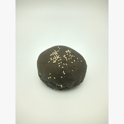 Булочка для бургера, гамбургера (чёрная) с кунжутом 1.jpg